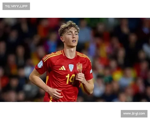 西甲转会窗临近关闭 塞维利亚压哨签下三名自由球员补强阵容